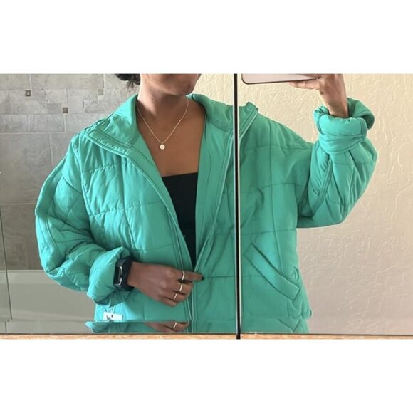 FREE PEOPLE Movement Pippa Packable Puffer in Bright Jade Size Medium NWT - Picture 1 of 14